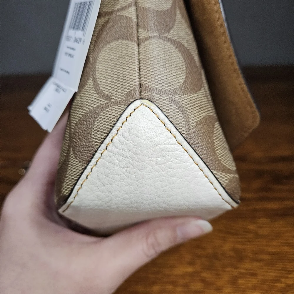 Coach x Peanuts Karlee Crossbody in Signature Canvas with Snoopy - Picture 9 of 16